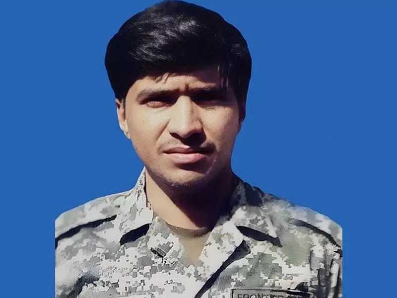 three soldiers martyred in two incidents three soldiers martyred in two incidents