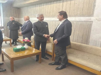 dhaka handshake chips at the freeze