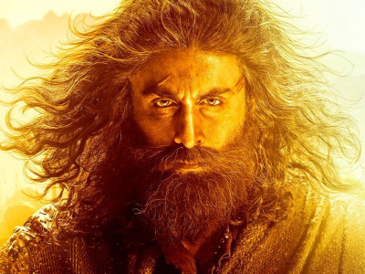 shamshera ranbir kapoor looks fierce in first look shamshera ranbir kapoor looks fierce in first look