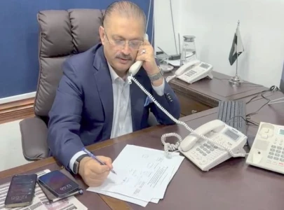 sharjeel listens to citizens complaints