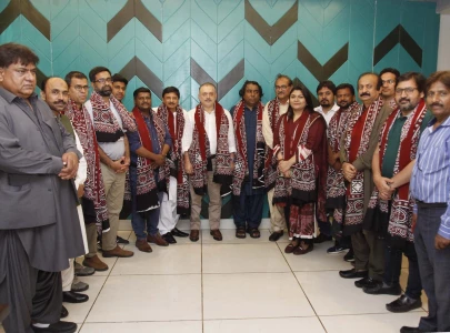 sharjeel memon highlights sindh govt s self reliance projects sharjeel memon highlights sindh govt s self reliance projects