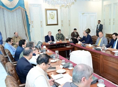 pm shehbaz directs authorities to cap load shedding to two hours