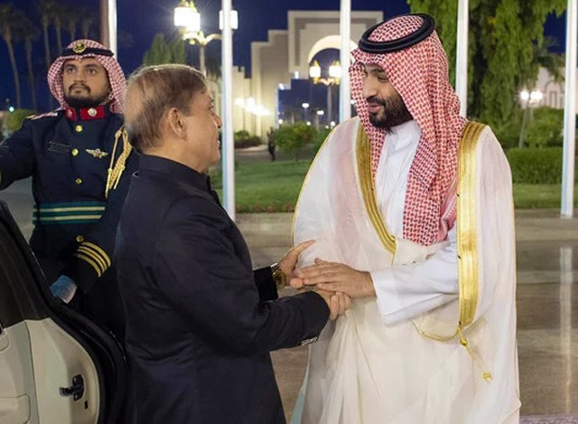 prime minister shehbaz sharif l meets saudi crown prince mohammad bin salman r in jeddah saudi arabia on april 30 2022 photo spa