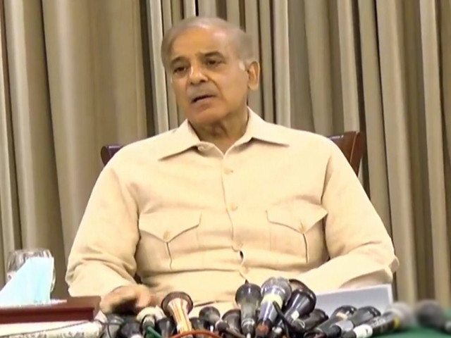 Photo of Shehbaz vows to hold Imran accountable for issuing ‘threats’ to opposition