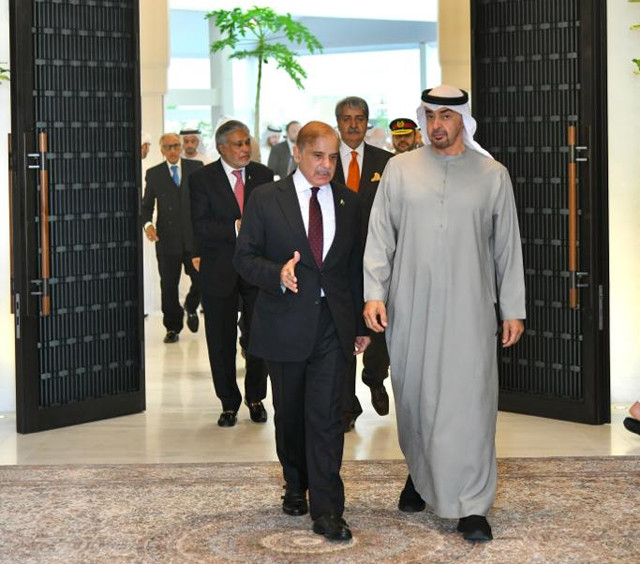 president of uae sheikh mohamed bin zayed al nahyan r and pm shehbaz sharif l in abu dhabi uae on jan 12 2023 photo pmo