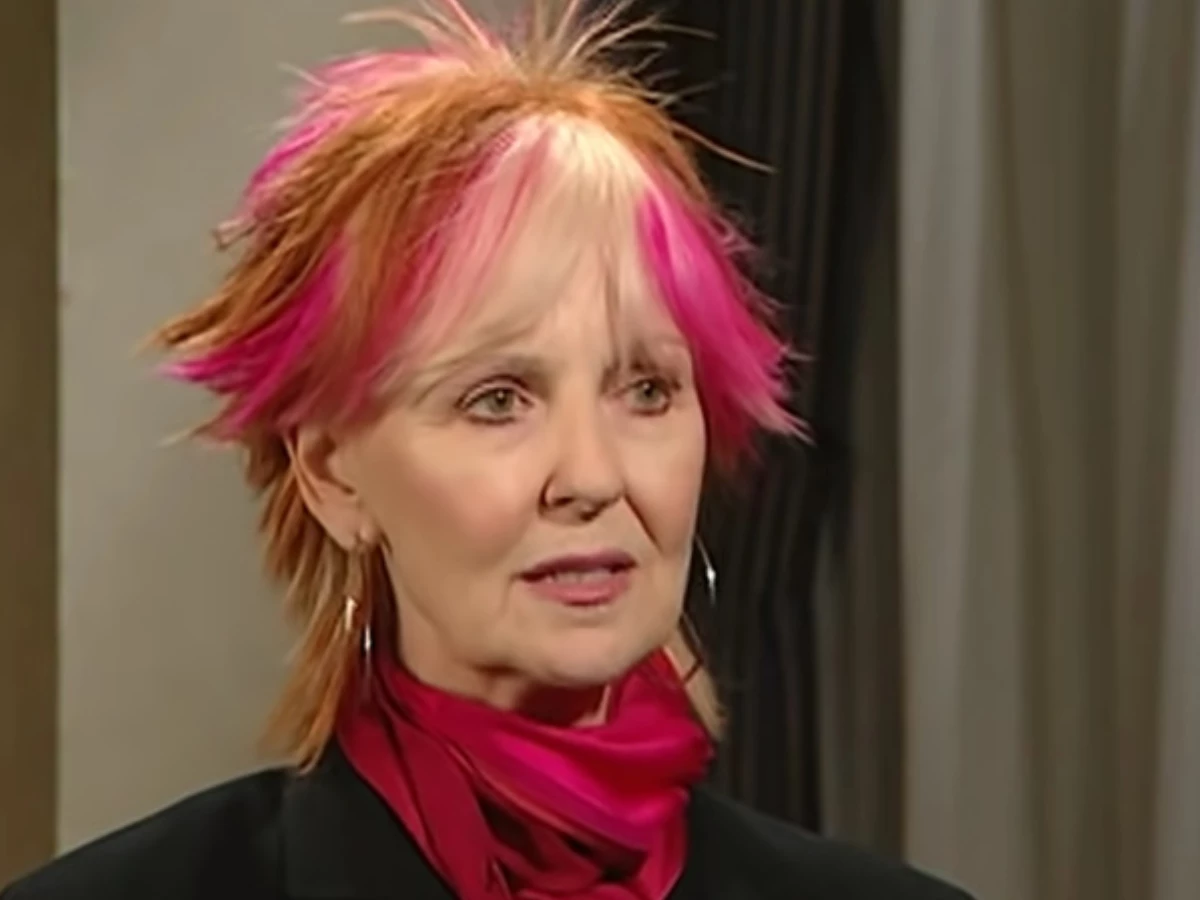 shelley fabares star of the donna reed show and coach dies at 82