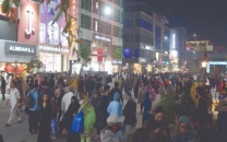 shoppers rush to markets ahead of eid