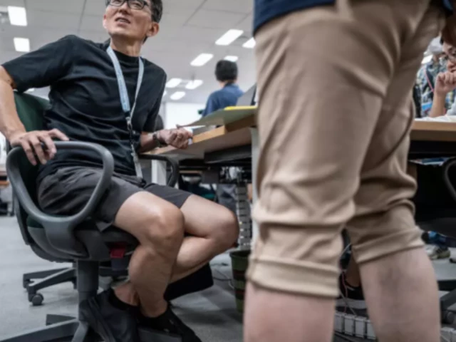 the tokyo government s loosened dress code has drawn praise from some but not everyone s a fan photo afp the tokyo government s loosened dress code has drawn praise from some but not everyone s a fan photo afp