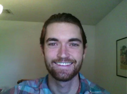 trump grants full pardon to silk road founder ross ulbricht