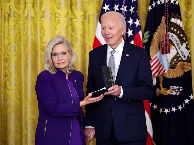 biden honors liz cheney and others with presidential citizens medal