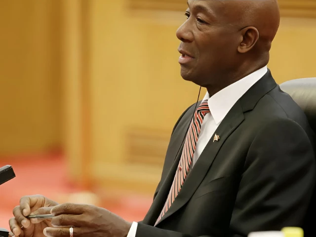 trinidad and tobago declares state of emergency amid surge in violence