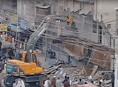 part of building collapses in karachi s gulistan e johar