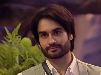 indian tv star vivian dsena receives prestigious honour from bahrain government indian tv star vivian dsena receives prestigious honour from bahrain government