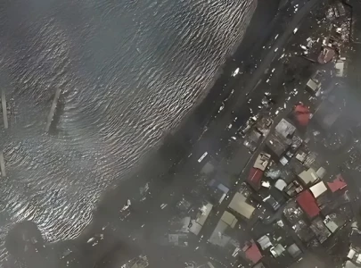 cyclone alfred slows delaying landfall and increasing flood risk in australia cyclone alfred slows delaying landfall and increasing flood risk in australia