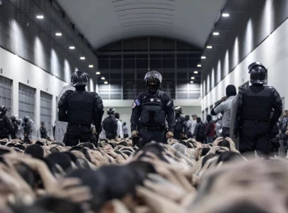 el salvador offers to house us criminals accept deportees worldwide