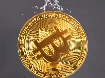 bitcoin drops 6 crypto market tumbles to multi month lows bitcoin drops 6 crypto market tumbles to multi month lows
