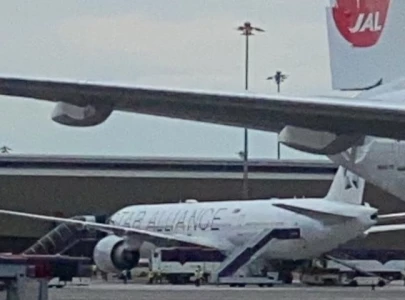 one dead 30 reported injured as singapore airlines flight hit by turbulence one dead 30 reported injured as singapore airlines flight hit by turbulence