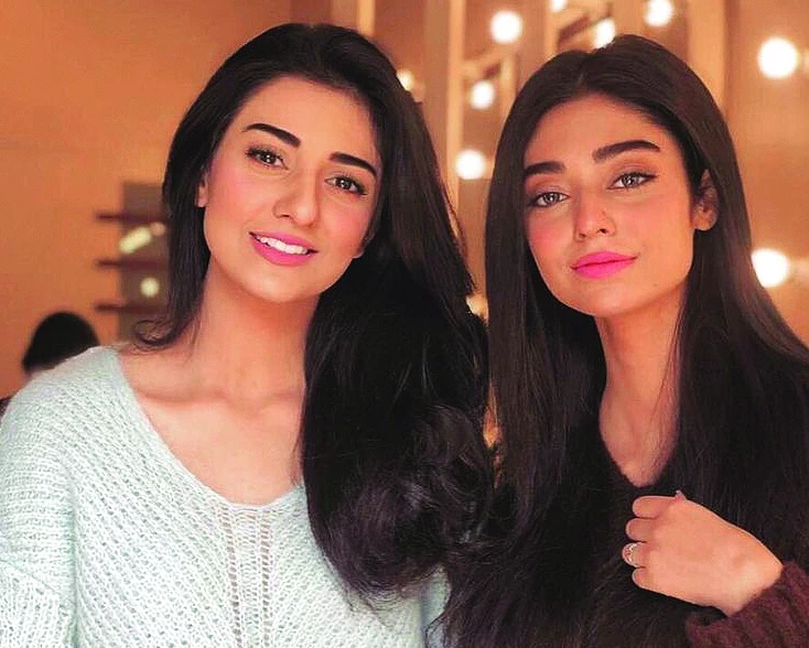 sarah admitted that noor is like a nanny for the former s child photo file sarah admitted that noor is like a nanny for the former s child photo file