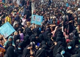 byc s gwadar sit in ends after negotiations with government