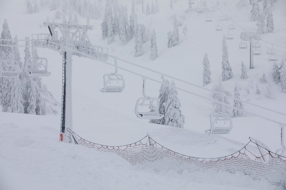 A ski lift of the Hochkar cable car is deeply covered with snow on January 13, 2019 at the valley station at 1380 m altitude in Hochkar, Lower Austria. PHOTO: AFP