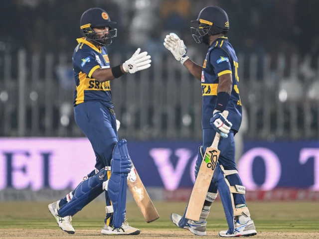 sri lanka s janith liyanage r celebrates with kamindu mendis photo afp
