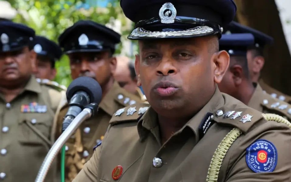 sri lanka inspector general of police deshabandu tennakoon