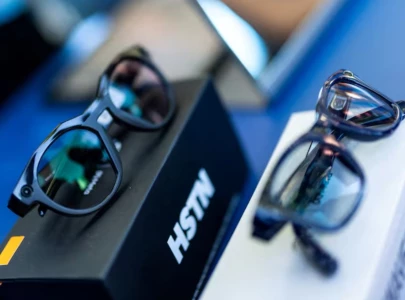 from smart glasses to ai pins privacy fears challenge tech s next big bet