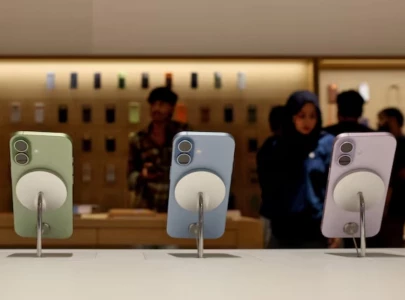 india plans fresh incentives for phone production in boost for apple samsung india plans fresh incentives for phone production in boost for apple samsung