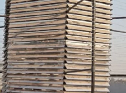 lahore smog tower fails to reduce pollution lahore smog tower fails to reduce pollution