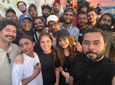 ayesha omar dananeer mobeen wrap up shooting lyari football film ayesha omar dananeer mobeen wrap up shooting lyari football film