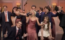 snl50 sketch domingo sabrina carpenter pedro pascal and bad bunny crash wedding in chaos