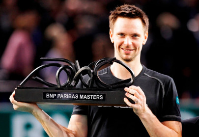 soderling claims paris masters title