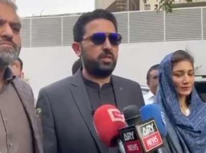 pti workers booked in lahore as k p cm announces minar e pakistan rally