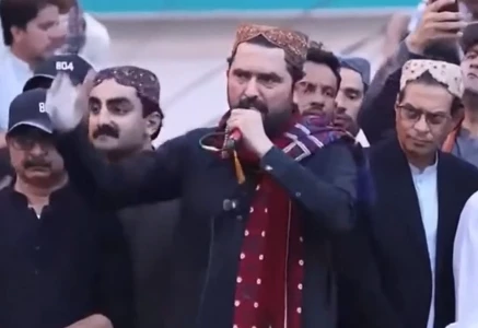 khyber pakhtunkhwa chief minister sohail afridi addresses supporters during a rally at haider chowk in hyderabad on sunday screengrab khyber pakhtunkhwa chief minister sohail afridi addresses supporters during a rally at haider chowk in hyderabad on sunday screengrab