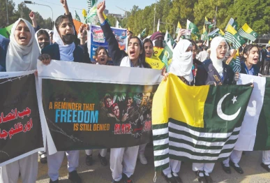 students participate in a rally to mark kashmir solidarity day in islamabad photo afp