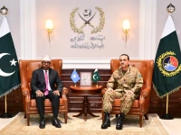 somali defence minister ahmed moallim fiqi in meeting with the cdf munir photo ispr