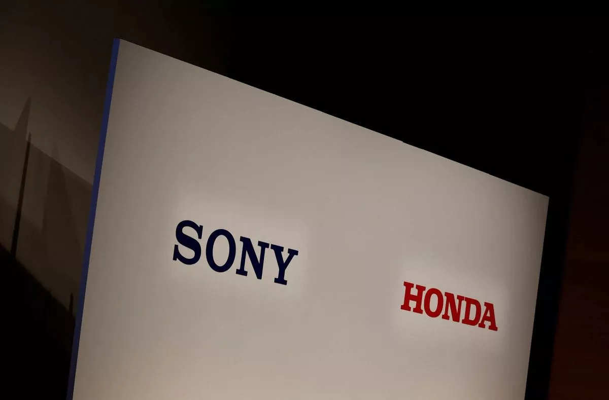 sony honda roll out prototype of afeela ev that uses qualcomm tech sony honda roll out prototype of afeela ev that uses qualcomm tech