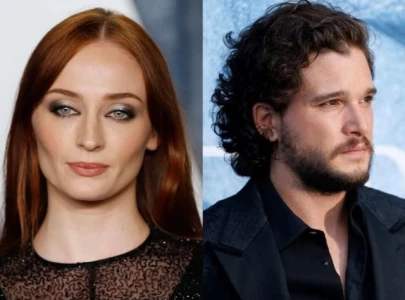 first look at sophie turner and kit harington in new horror remake