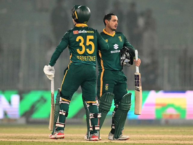 south africa s quinton de kock r celebrates with south africa s captain matthew breetzke l at the end of the second odi against pakistan at the iqbal stadium in faisalabad on november 6 photo afp south africa s quinton de kock r celebrates with south africa s captain matthew breetzke l at the end of the second odi against pakistan at the iqbal stadium in faisalabad on november 6 photo afp