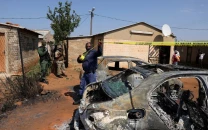south africa police hunt suspects after 27 killed in two separate shootings