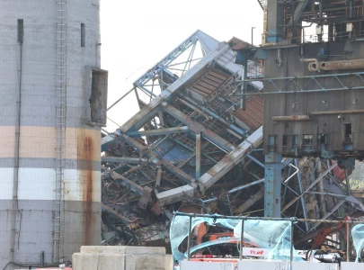 five remain trapped after collapse at south korea power plant fire official says five remain trapped after collapse at south korea power plant fire official says