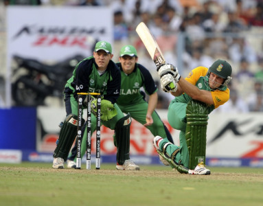 duminy anchors south africa into last eight