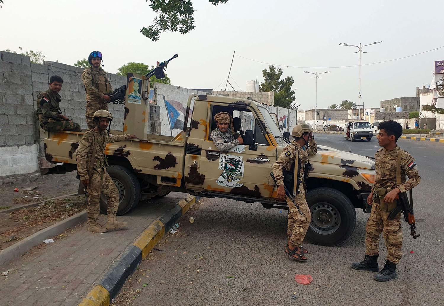 fighters affiliated with yemen s southern transitional council photo online