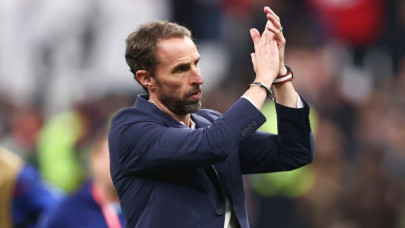 southgate likely to remain england coach
