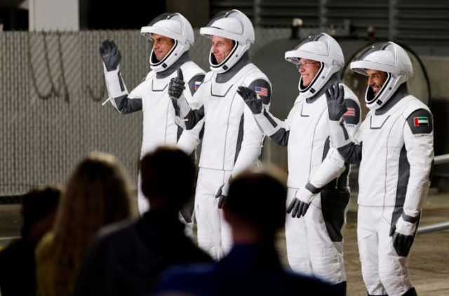 spacex capsule delivers latest four member crew to international space station spacex capsule delivers latest four member crew to international space station