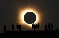 the moon completely covers the sun during a total solar eclipse as seen from the javalambre astrophysical observatory in arcos de las salinas near teruel spain august 12 2026 photo reuters the moon completely covers the sun during a total solar eclipse as seen from the javalambre astrophysical observatory in arcos de las salinas near teruel spain august 12 2026 photo reuters