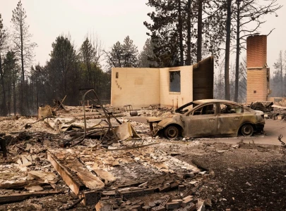 wildfires near spokane destroy more than 700 buildings force 64 000 to flee