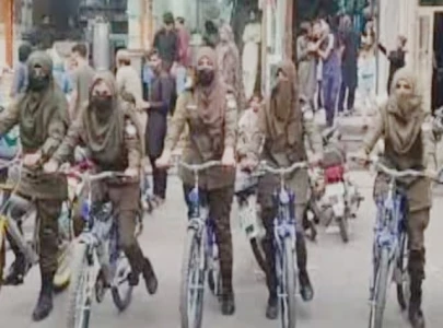 police women patrol markets police women patrol markets