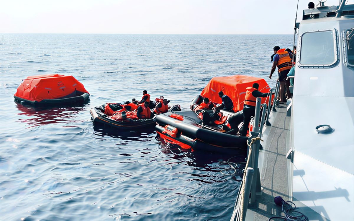 Sri Lanka condemns war casualties and shelters Iranian sailors