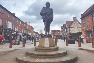 a statue of william shakespeare stands outside his birthplace in stratford upon avon britain photo reuters